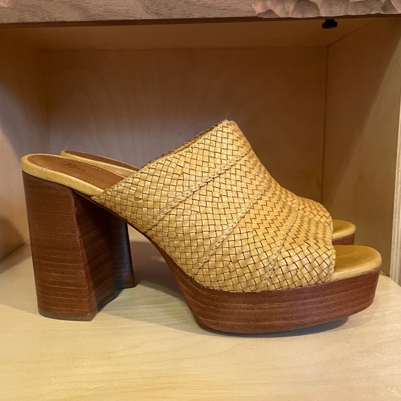 Frye Katie Woven Platform Mule - Size 9 - Picture 3 of 11